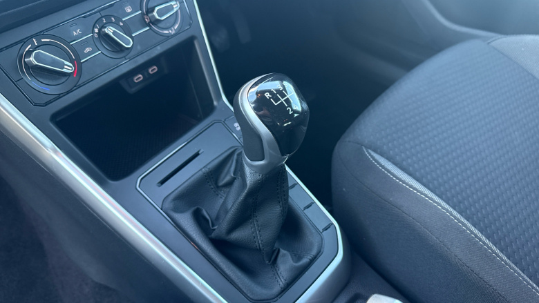 Volkswagen Polo 1.0 Life 5dr Petrol Hatchback